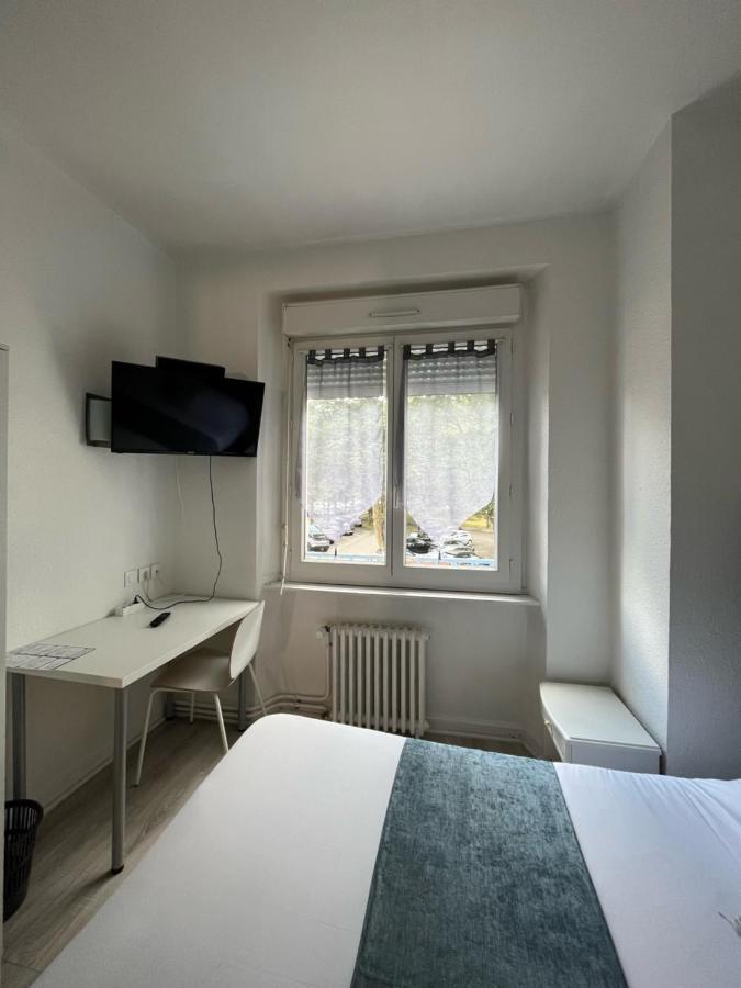 Hotel Agena Brest Ngoại thất bức ảnh