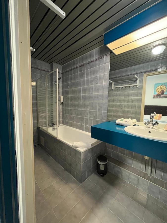 Hotel Agena Brest Ngoại thất bức ảnh