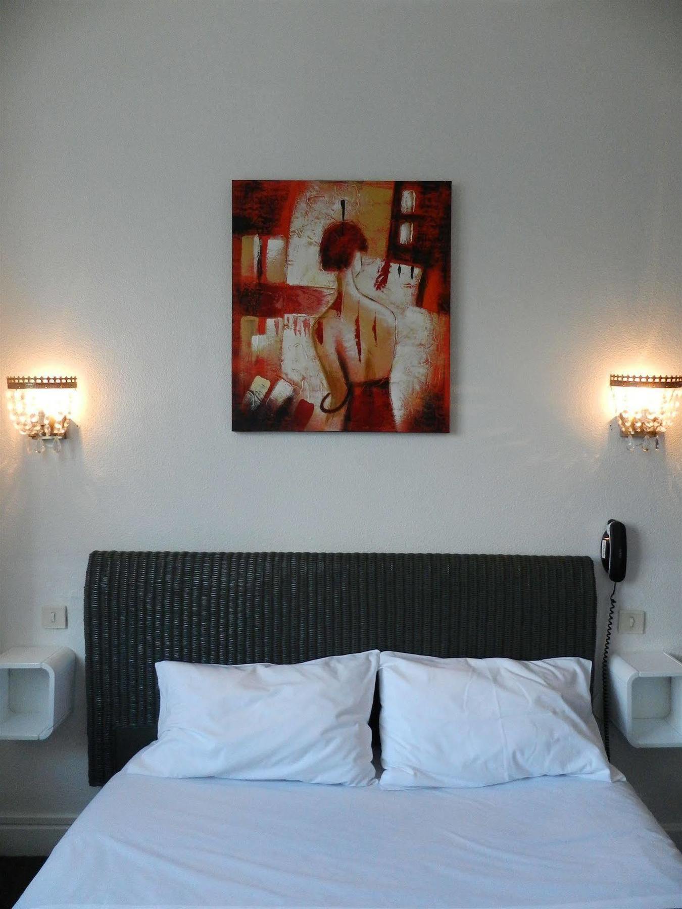 Hotel Agena Brest Ngoại thất bức ảnh
