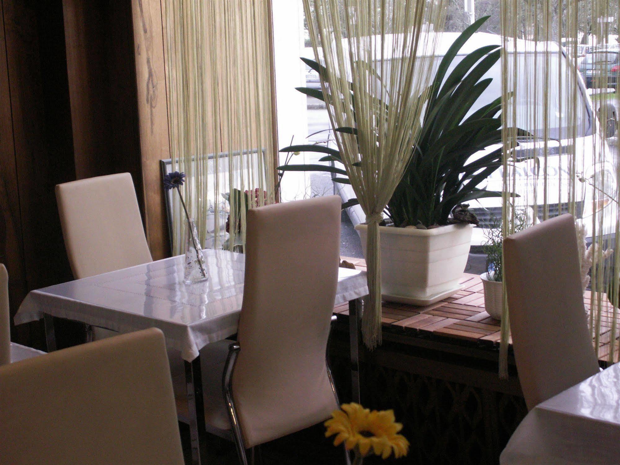 Hotel Agena Brest Ngoại thất bức ảnh